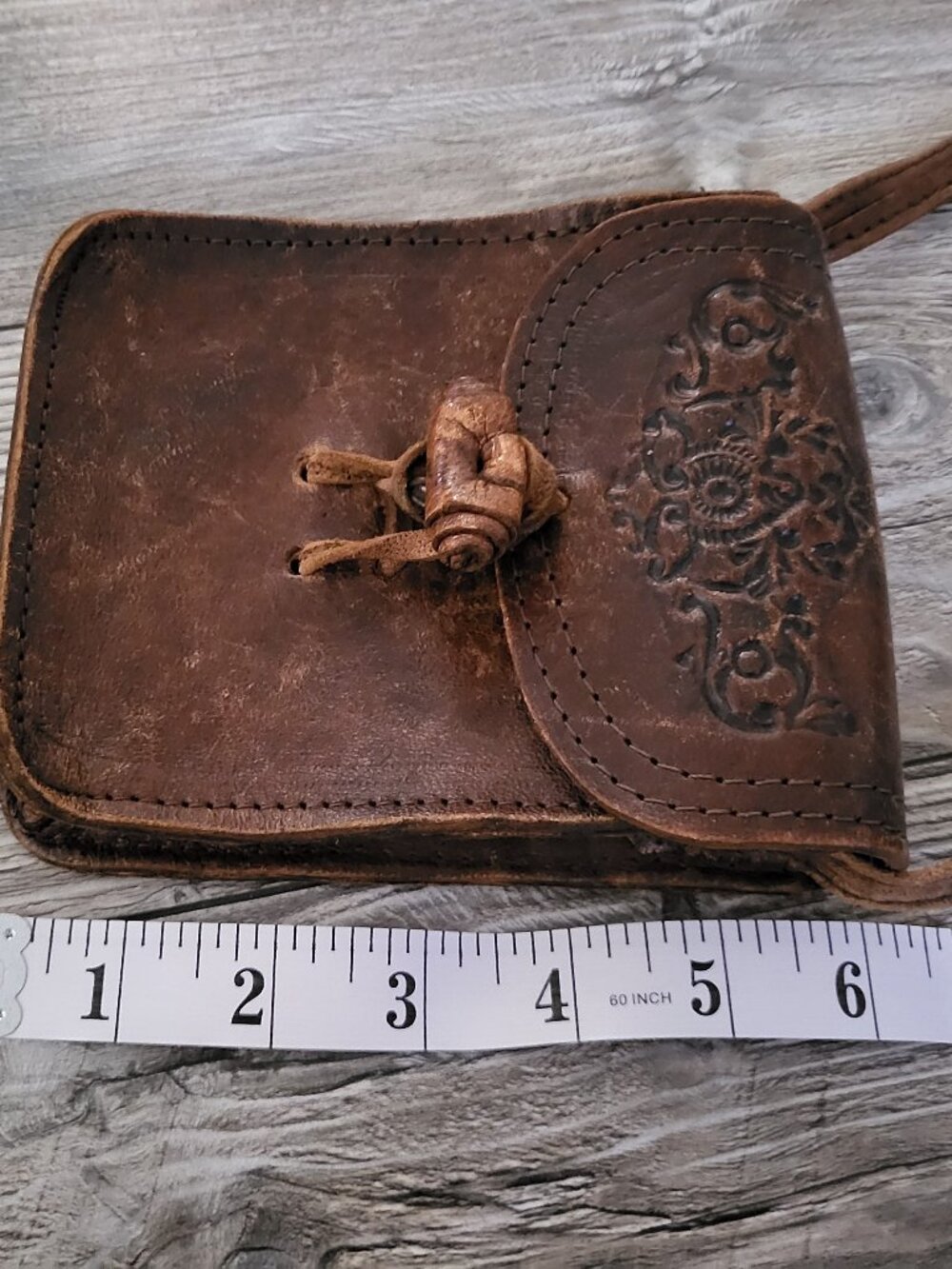 Vintage 80s Tooled Leather Crossbody Bag Brown Boho Renaissance Festival Pouch - Picture 9 of 13